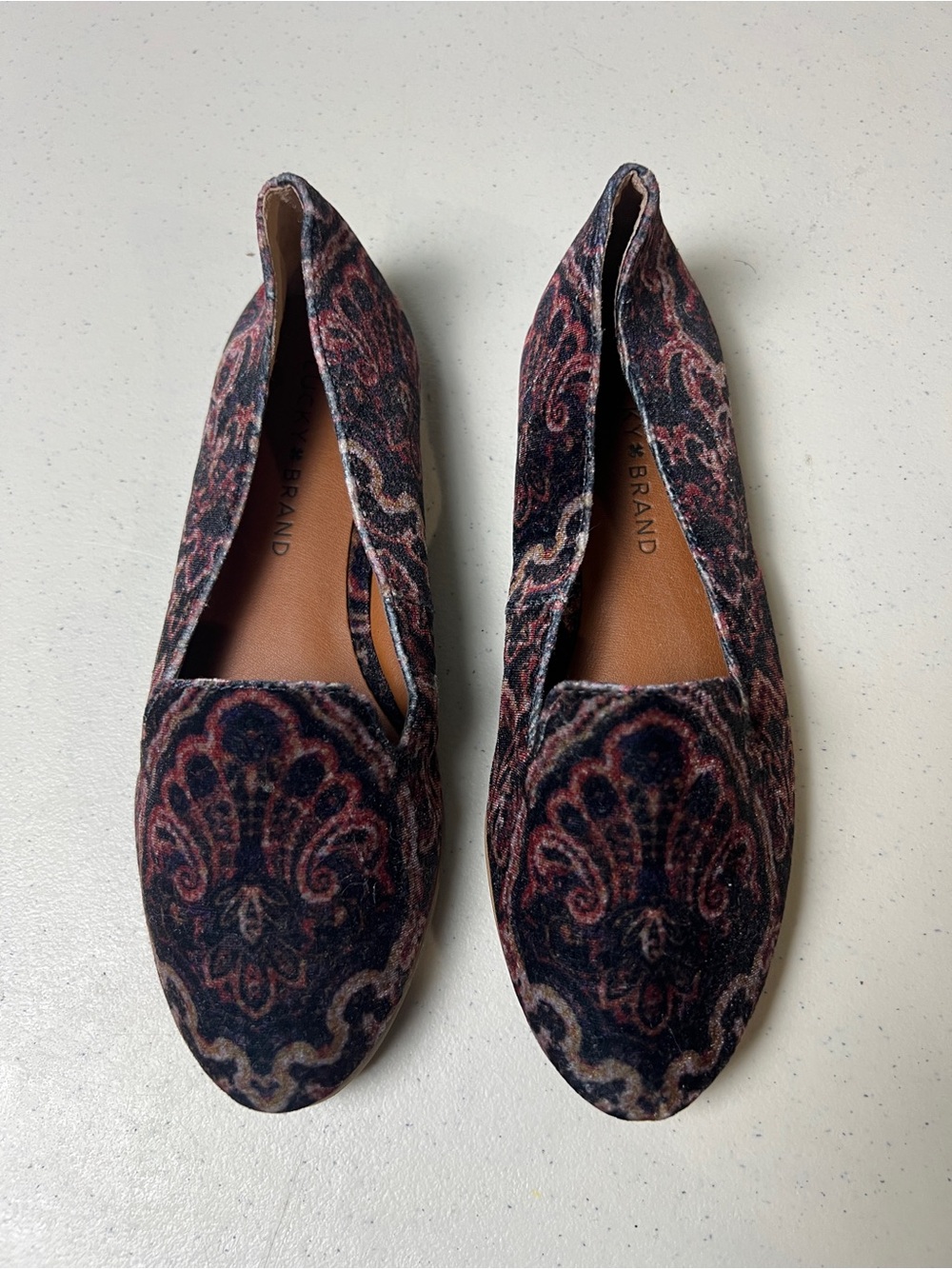 Lucky Brand Black Multi Paisly Brocade Velvet Shoes In Women’s 6M